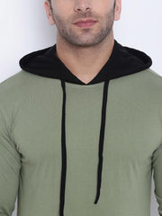 Men Green Solid Hooded Sweatshirt